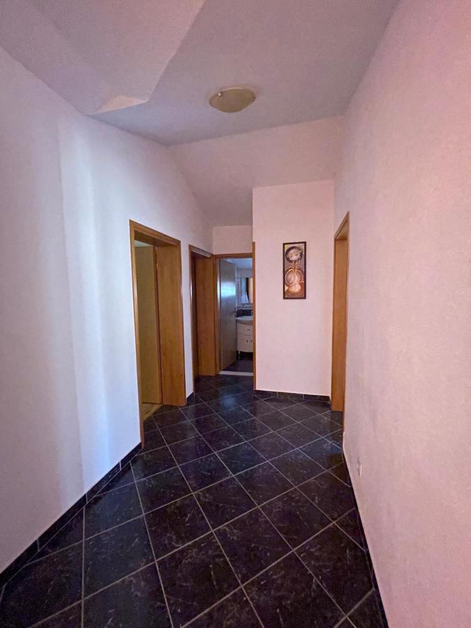 Готель Apartman Jukic Маріна Екстер'єр фото