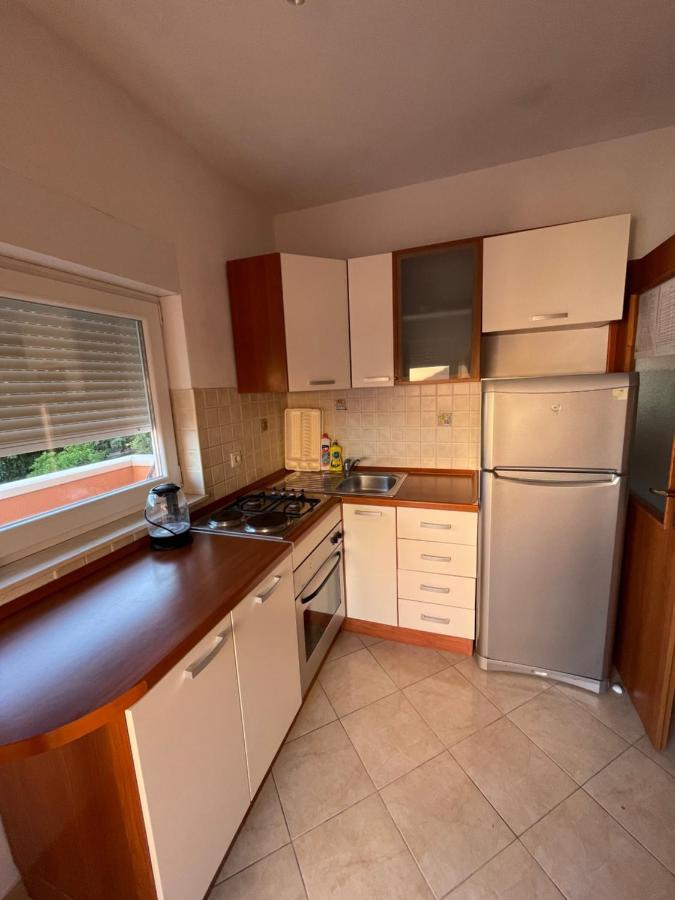 Готель Apartman Jukic Маріна Екстер'єр фото